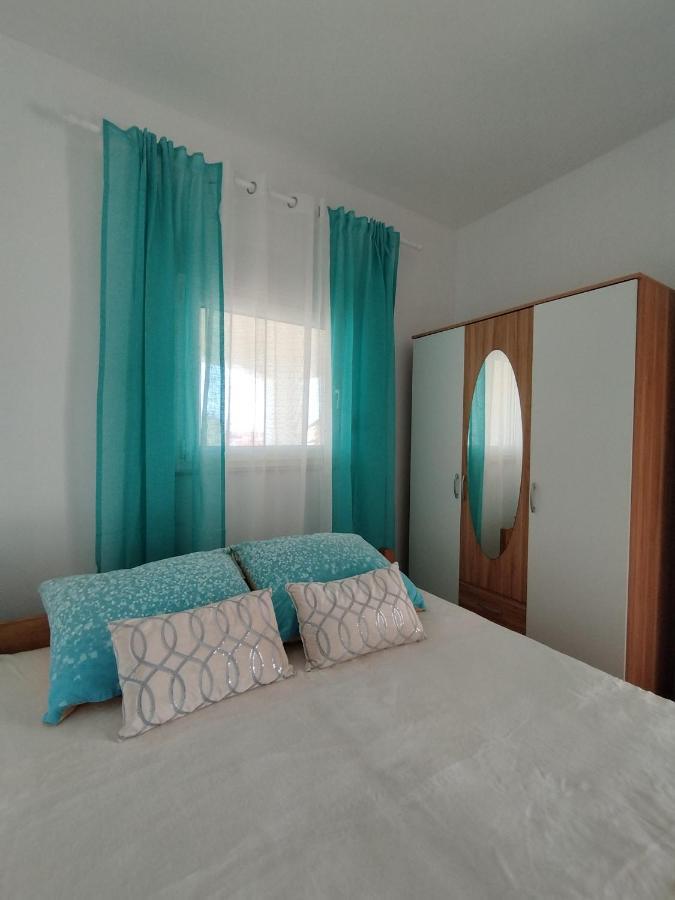 Apartmani Vjeko Vir Exterior photo